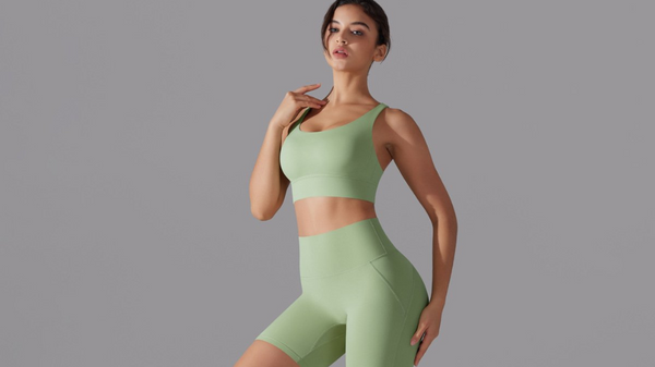 Yoga Fashion Guide: Look Stylish on Your Mat