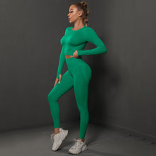 Load image into Gallery viewer, Europe and the United States seamless peach tight hip lift yoga clothing suit sports running fitness clothing two-piece female (14)