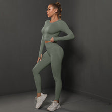 Load image into Gallery viewer, Europe and the United States seamless peach tight hip lift yoga clothing suit sports running fitness clothing two-piece female (8)