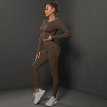 Load image into Gallery viewer, Europe and the United States seamless peach tight hip lift yoga clothing suit sports running fitness clothing two-piece female (9)