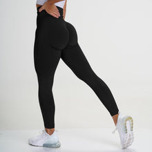 Load image into Gallery viewer, Seamless knitted crescent buttocks moisture wicking yoga pants exercise fitness pants sexy show buttocks female (15)